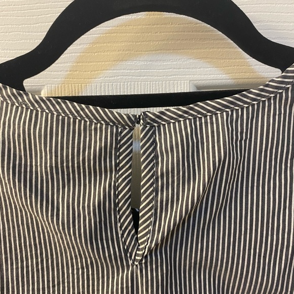 Striped Blouse - Picture 5 of 7